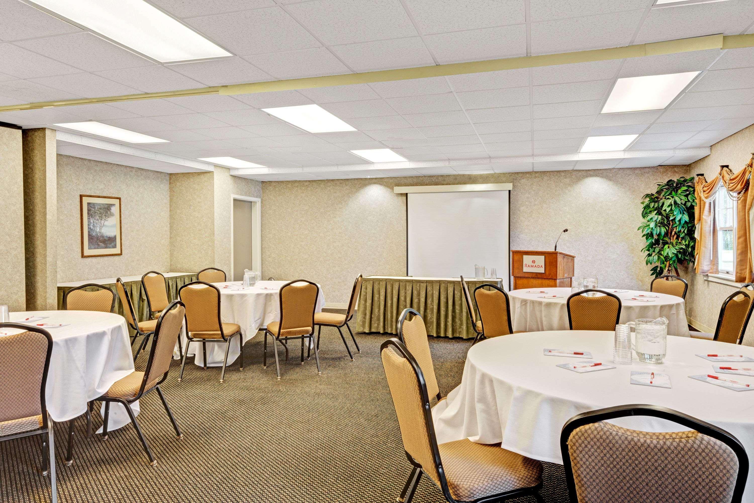 Ramada By Wyndham Saco/Old Orchard Beach Area מראה חיצוני תמונה