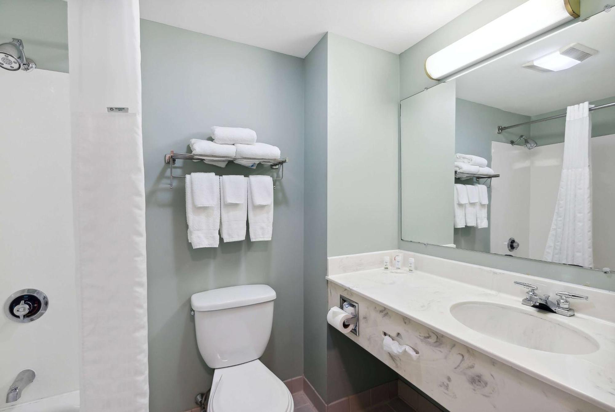 Ramada By Wyndham Saco/Old Orchard Beach Area מראה חיצוני תמונה