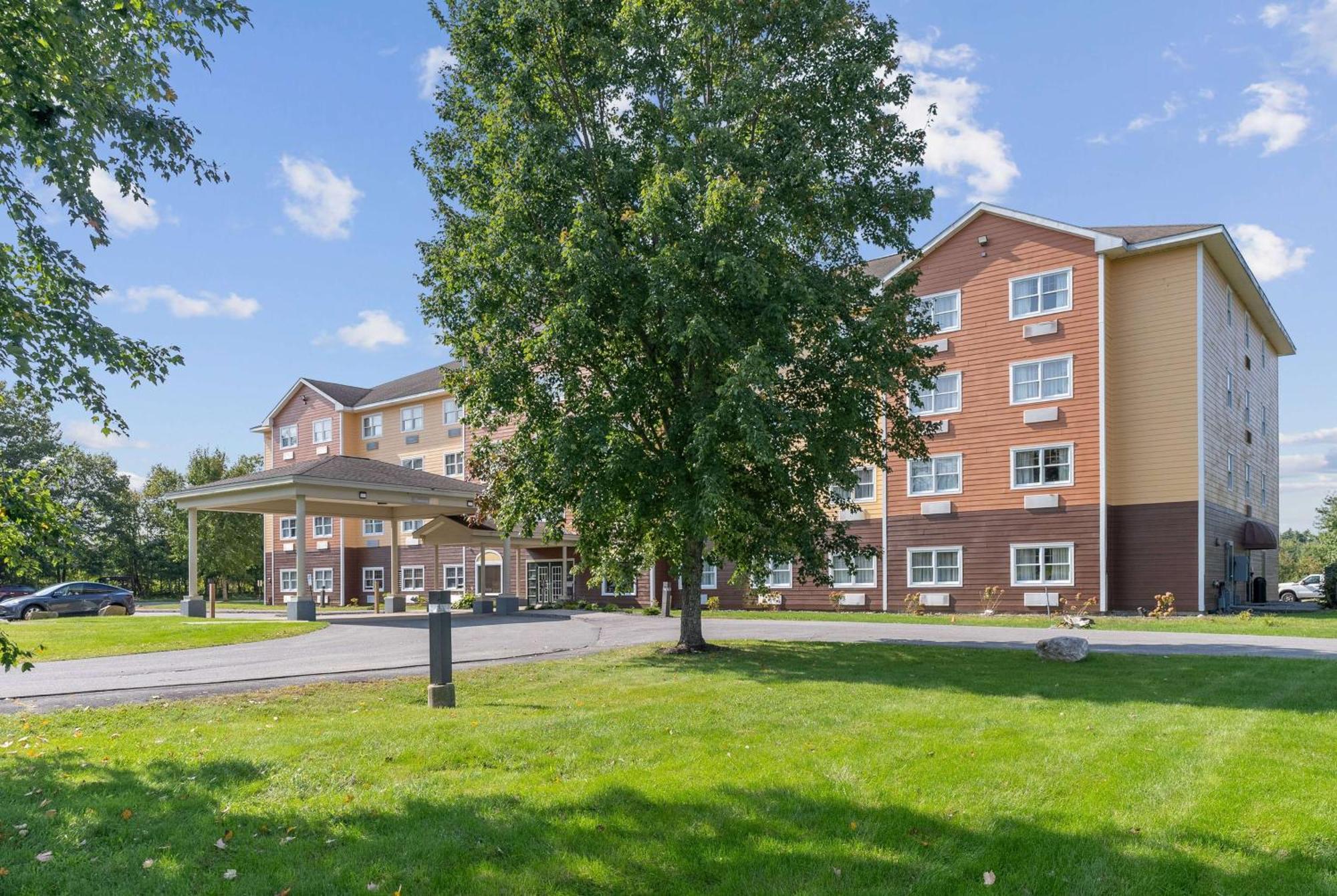 Ramada By Wyndham Saco/Old Orchard Beach Area מראה חיצוני תמונה